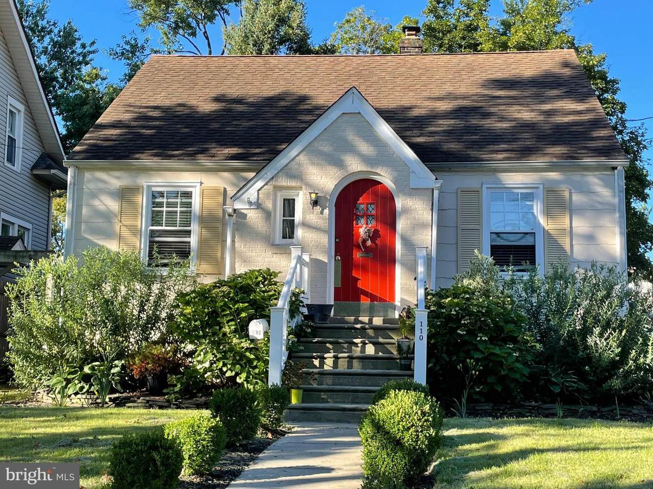 110 Woodland Terrace - Photo 1