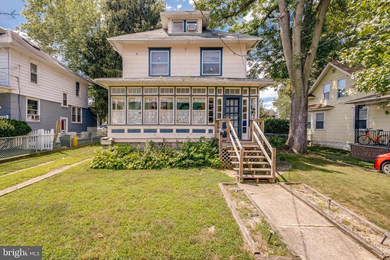 56 Beloit Avenue - Photo 1