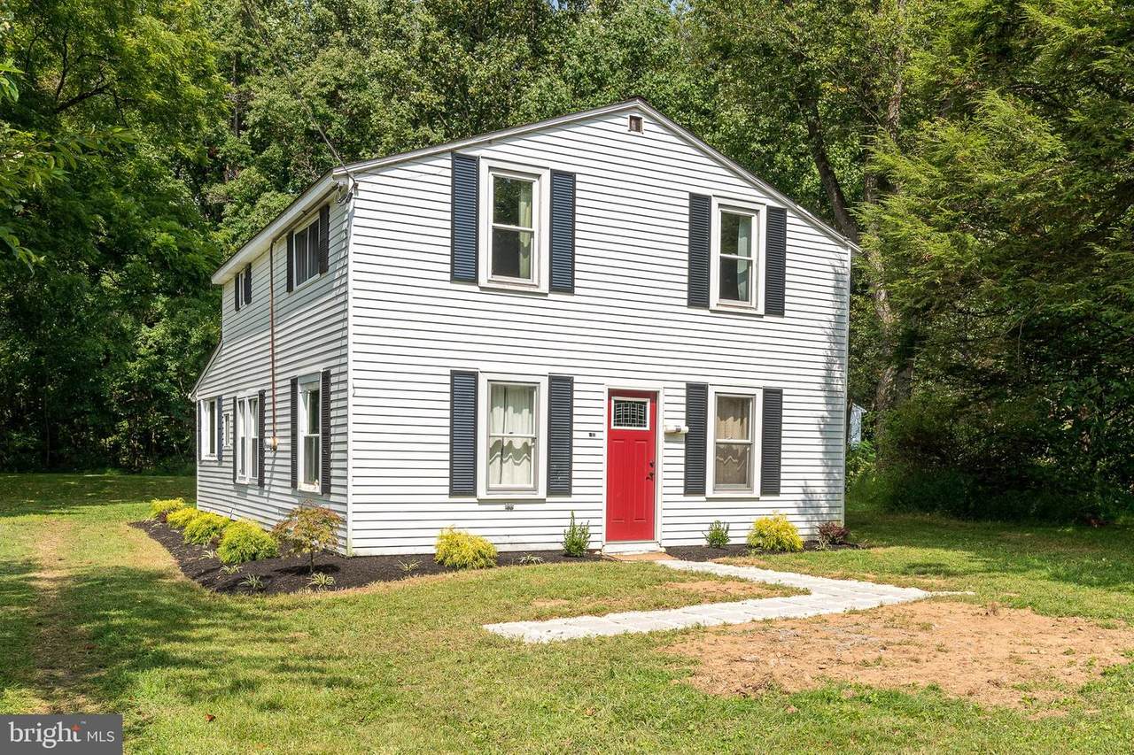 333 Warwick Road - Photo 1