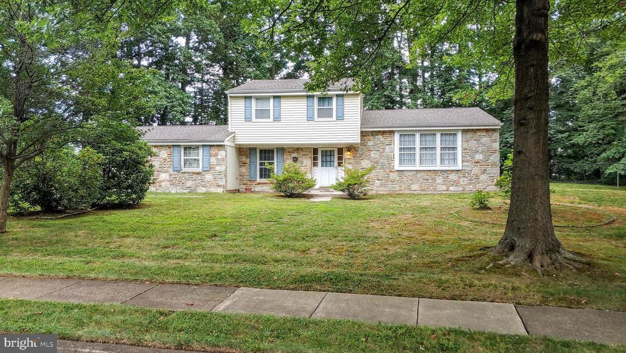 3847 Brookdale Avenue - Photo 1