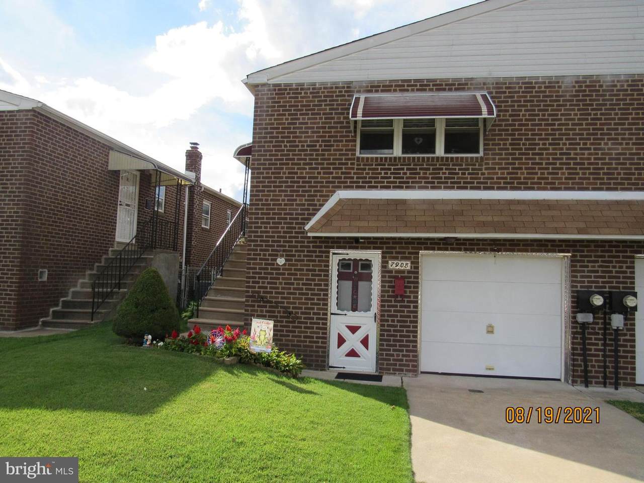 7908 Calvert Street - Photo 1