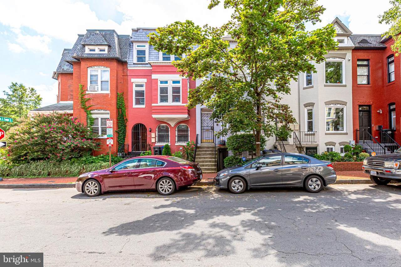 304 T Street - Photo 1