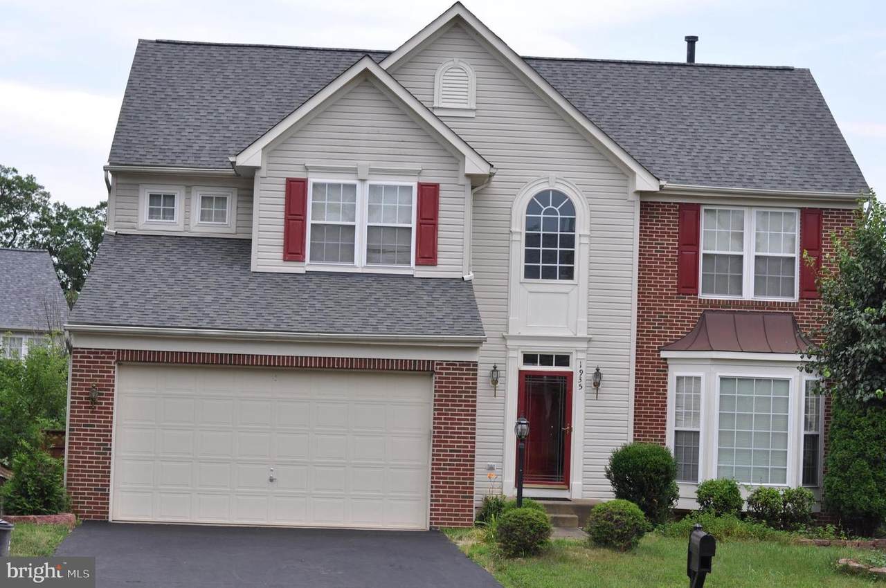 1935 Brooke Farm Court - Photo 1