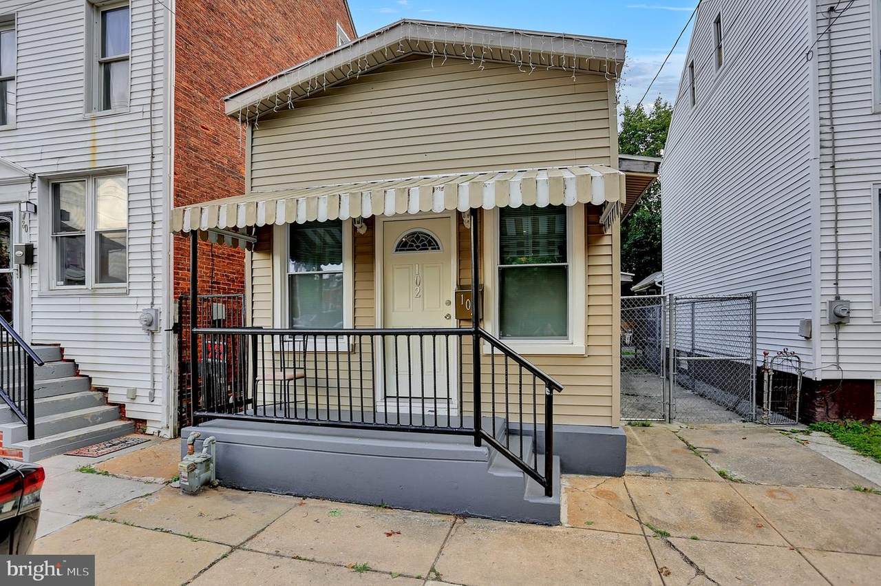 102 Boundary Avenue - Photo 1