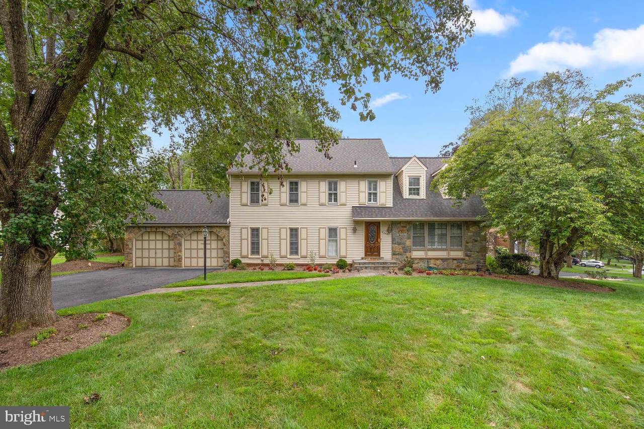 4504 Cherry Valley Drive - Photo 1