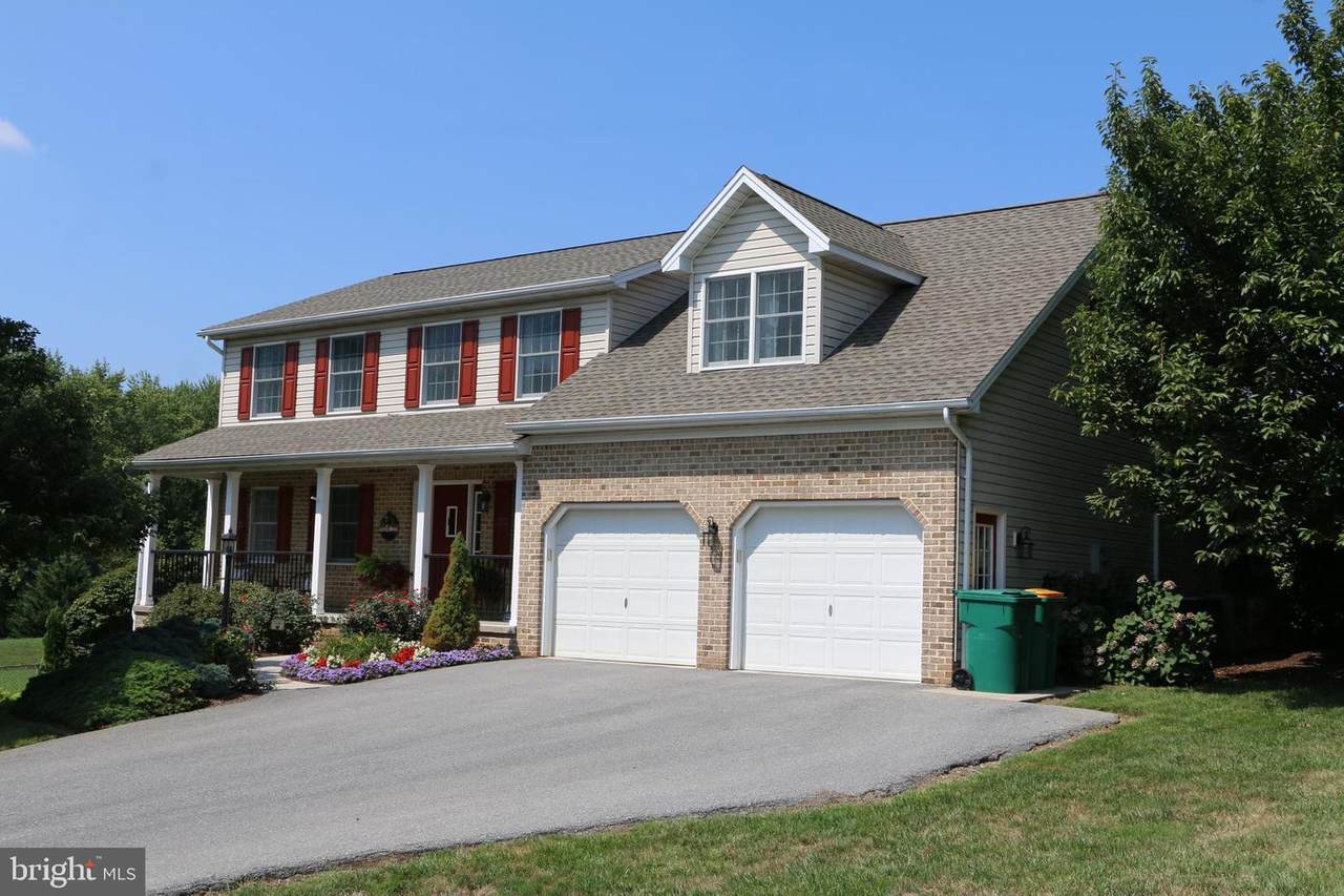 10710 Hershey Drive - Photo 1