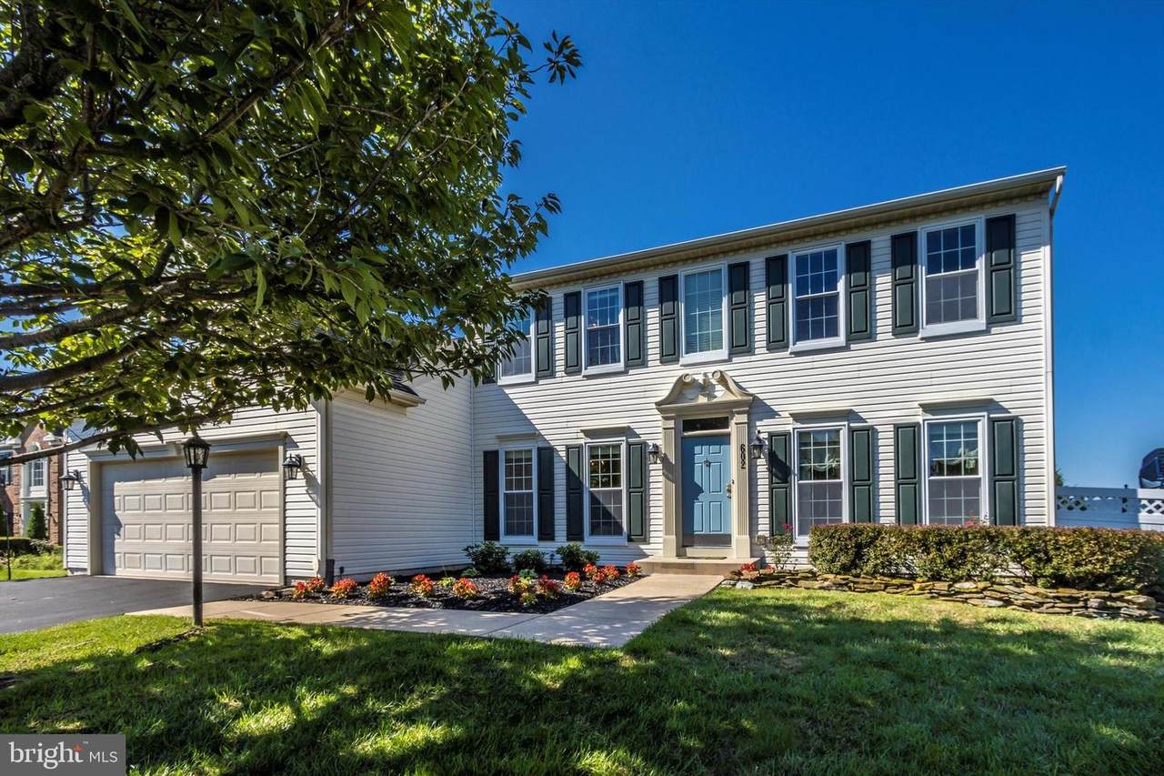 602 Green Street - Photo 1