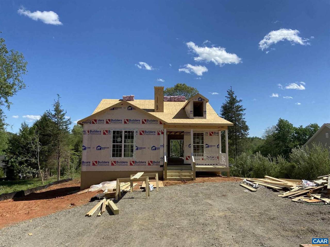 72 Poplar Dr - Photo 1
