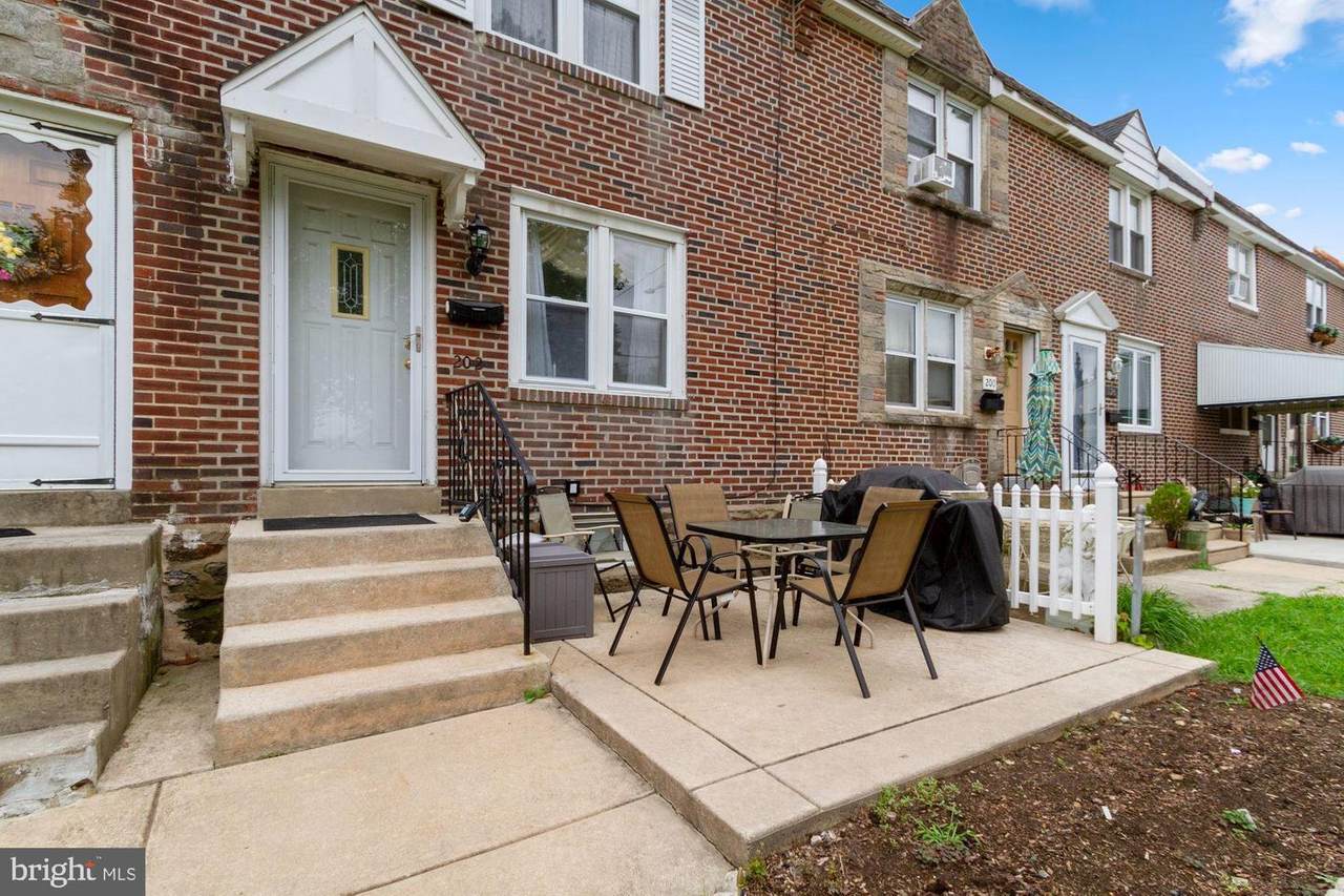 202 Church Street - Photo 1