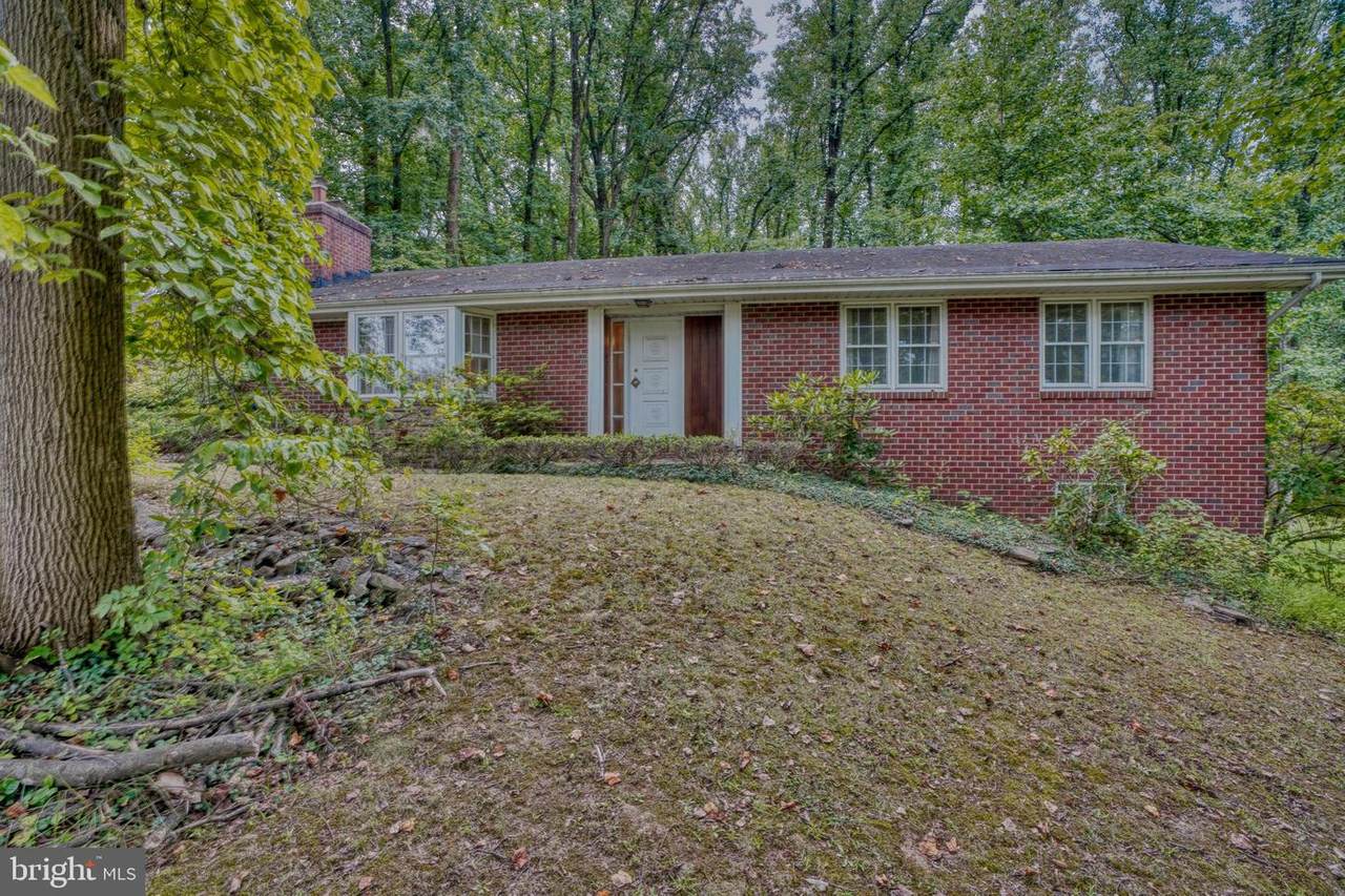 8929 Chapel Avenue - Photo 1