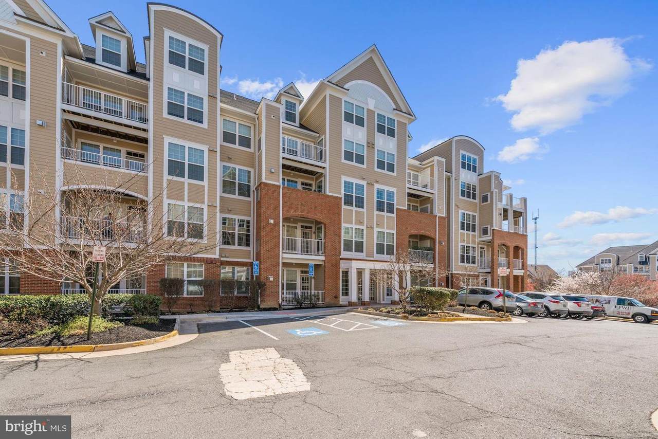 8183 Carnegie Hall Court - Photo 1