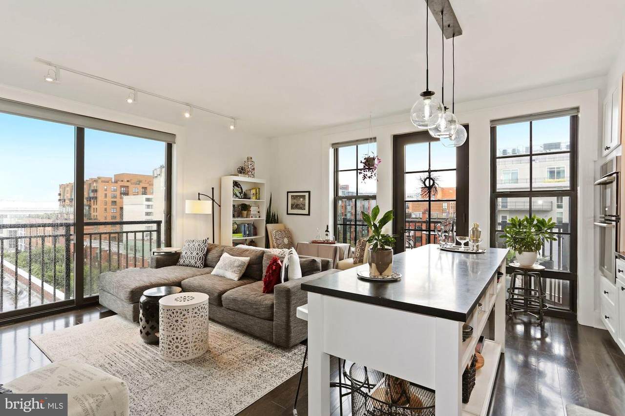 1011 M Street - Photo 1