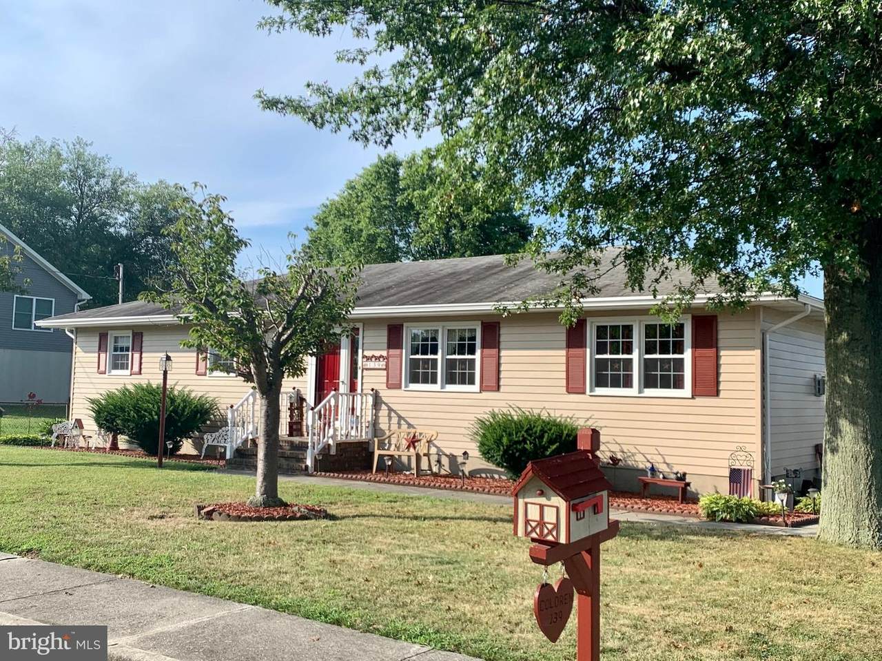 139 Princeton Road - Photo 1