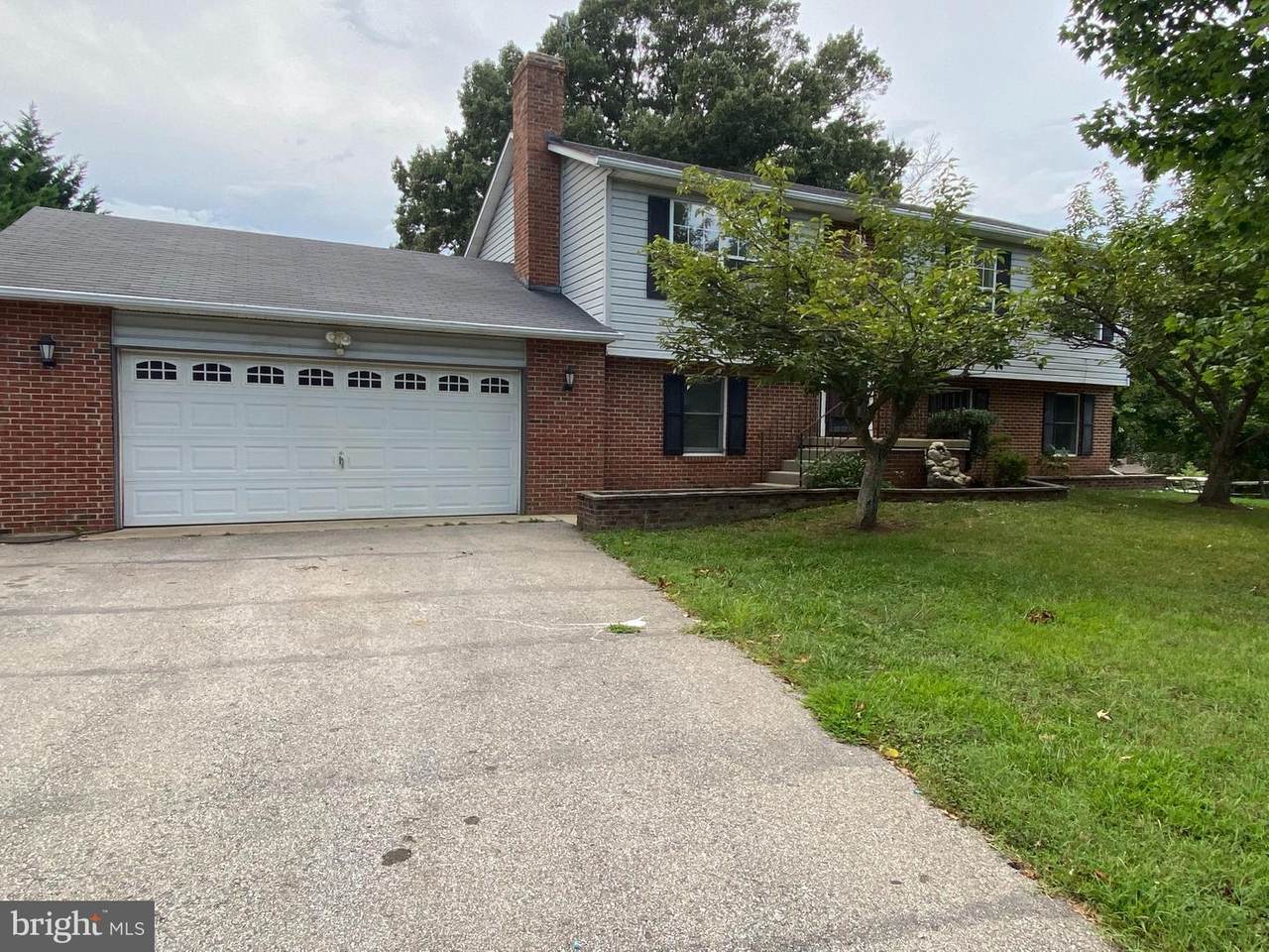 27057 Glenn Court - Photo 1