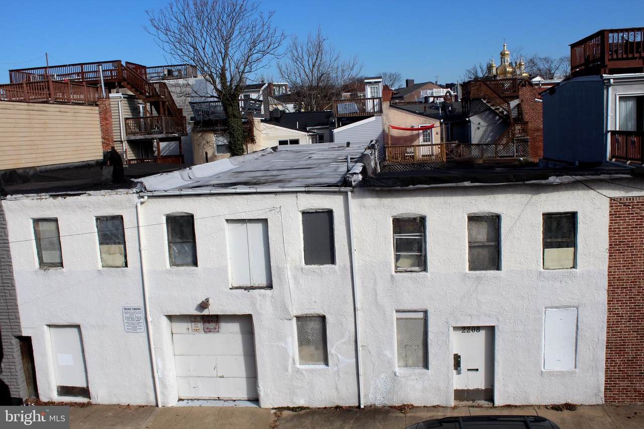 2206 Cambridge Street - Photo 1