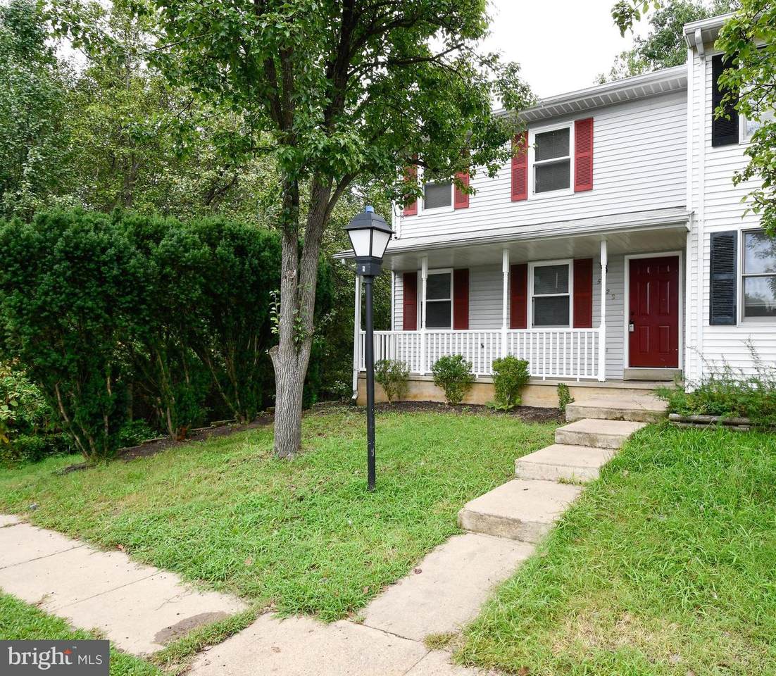 5122 Redbud Road - Photo 1