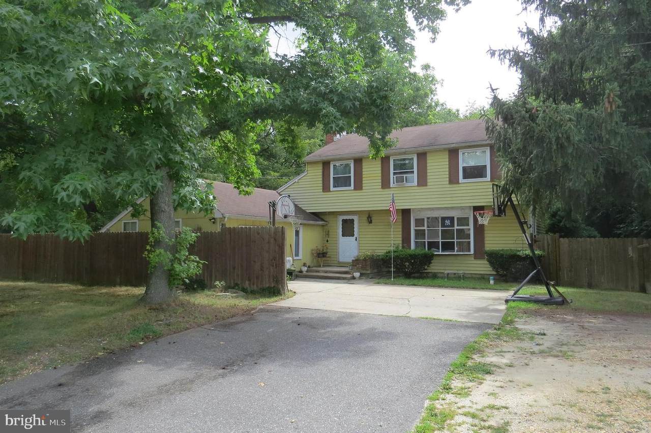 358 Greentree Road - Photo 1