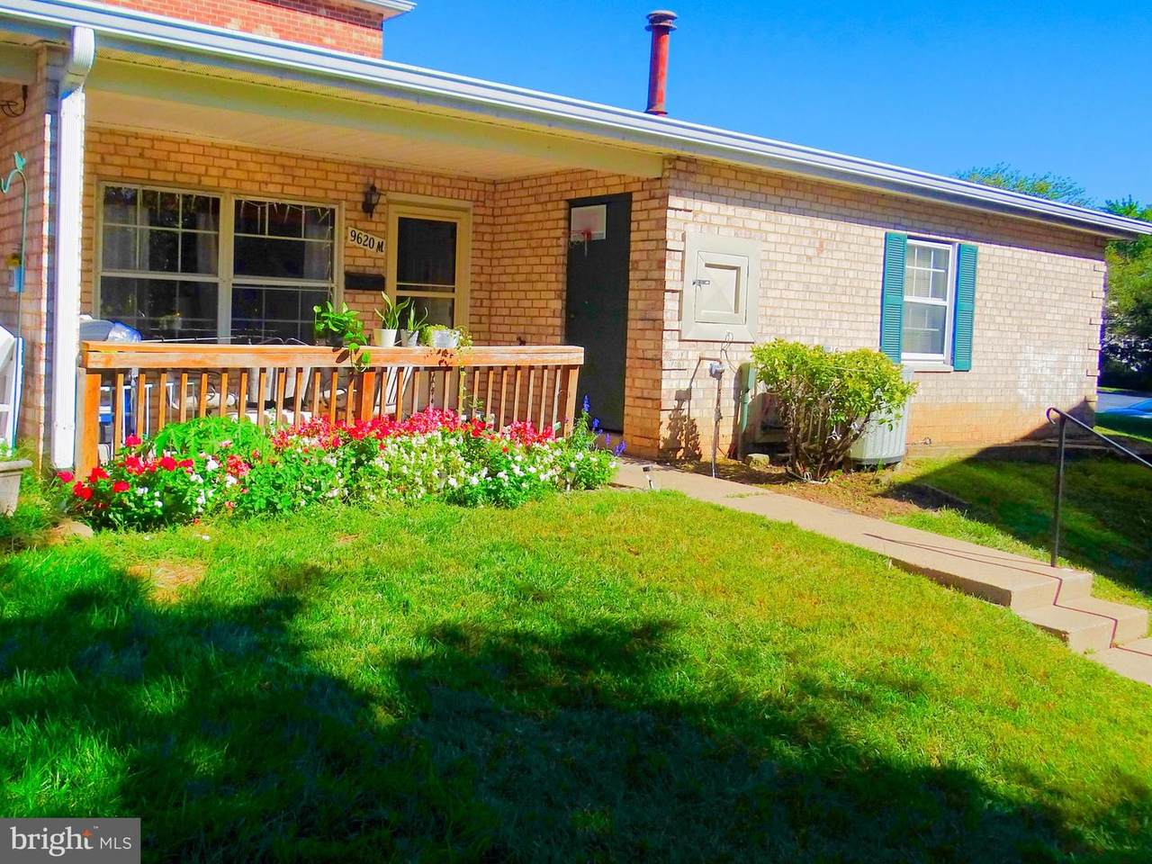 9620 Homestead Court - Photo 1