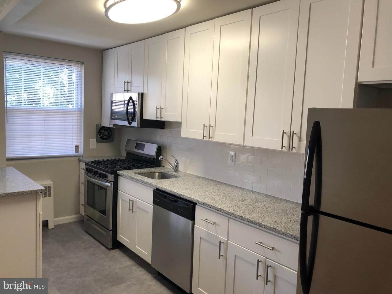 118 Montgomery Avenue - Photo 1