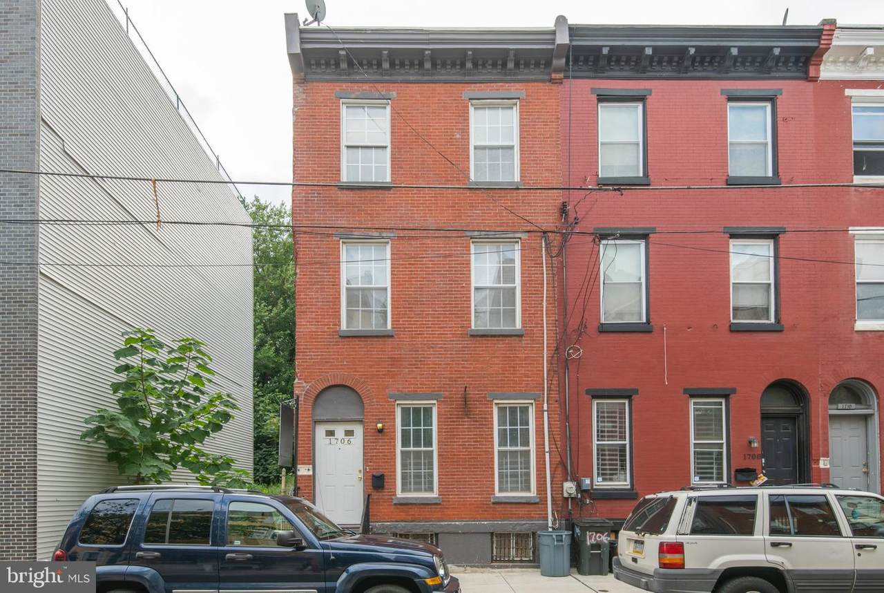 1706 Willington Street - Photo 1