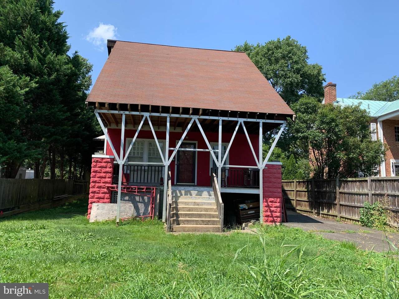 3903 9TH Street - Photo 1