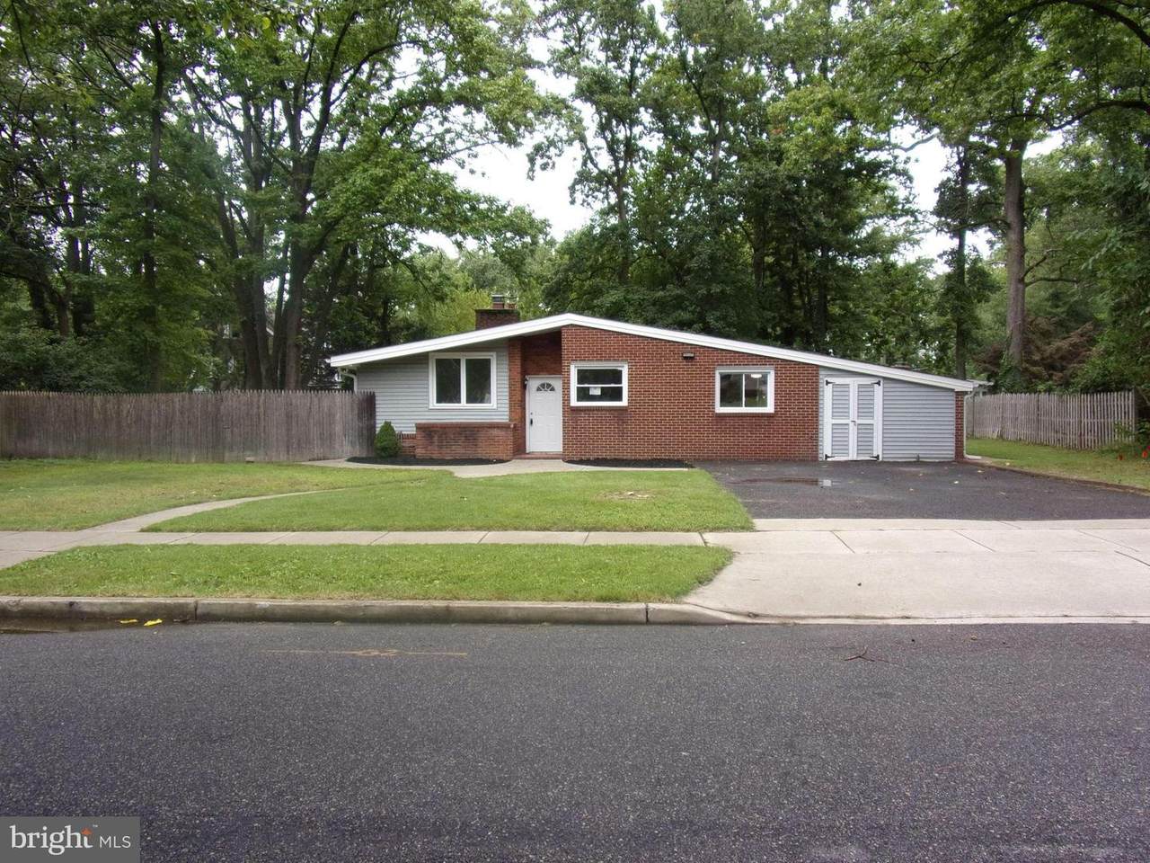 24 Webster Avenue - Photo 1