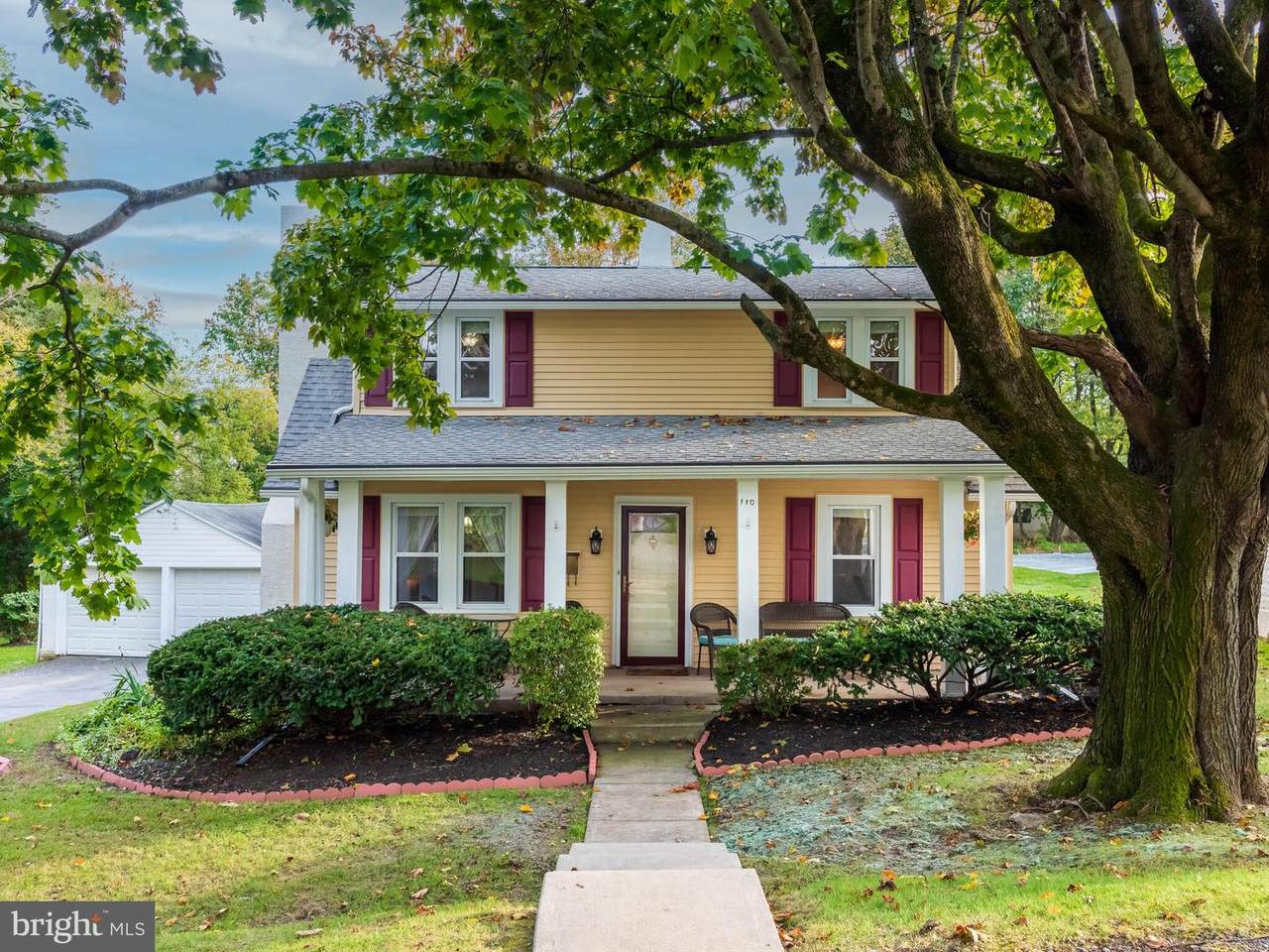 110 Hamilton Avenue - Photo 1