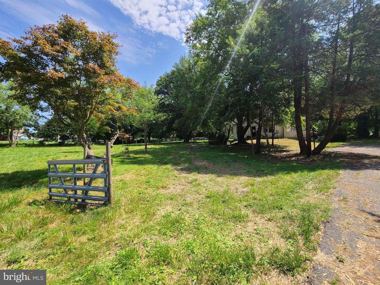 15807 Thompson Road - Photo 1
