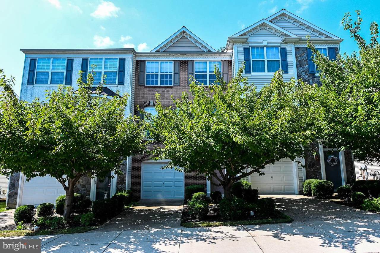 186 Hudson Drive - Photo 1