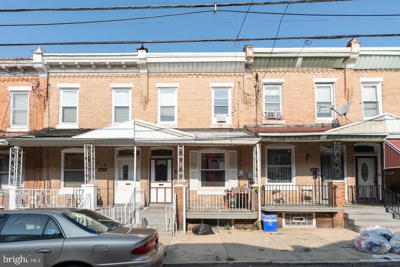 2550 30TH Street - Photo 1