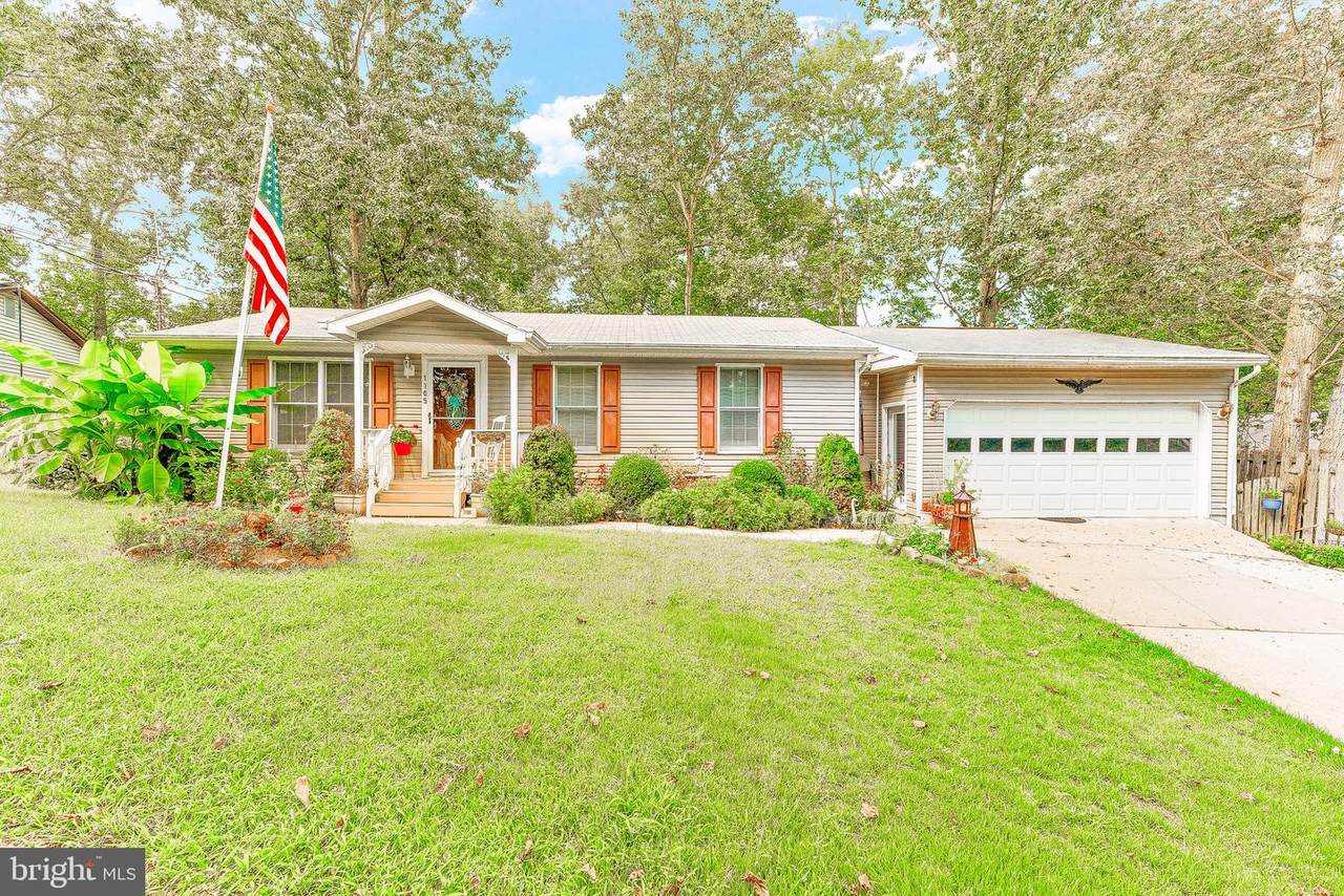 1105 El Paso Circle - Photo 1