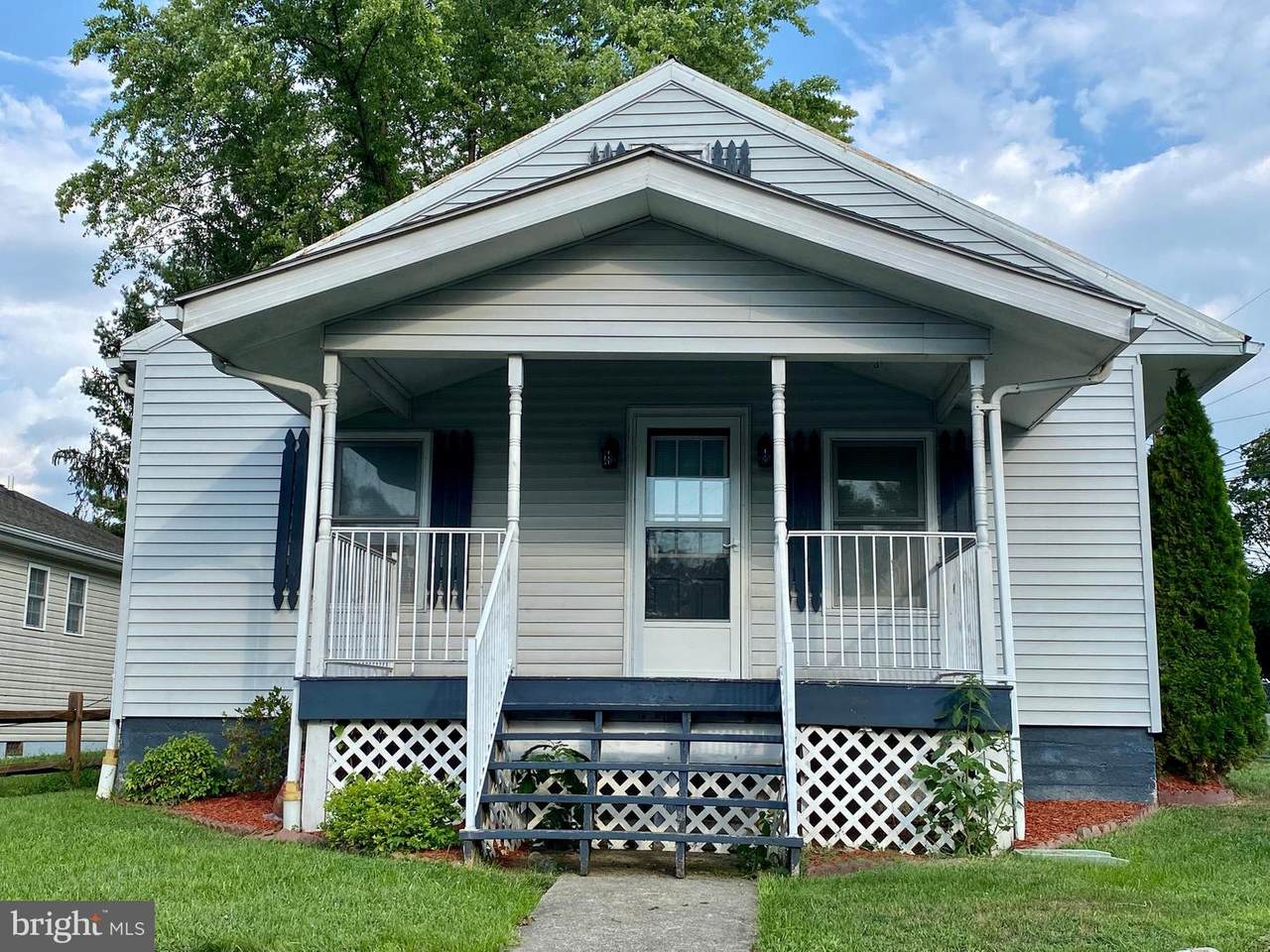 230 Walnut Street - Photo 1