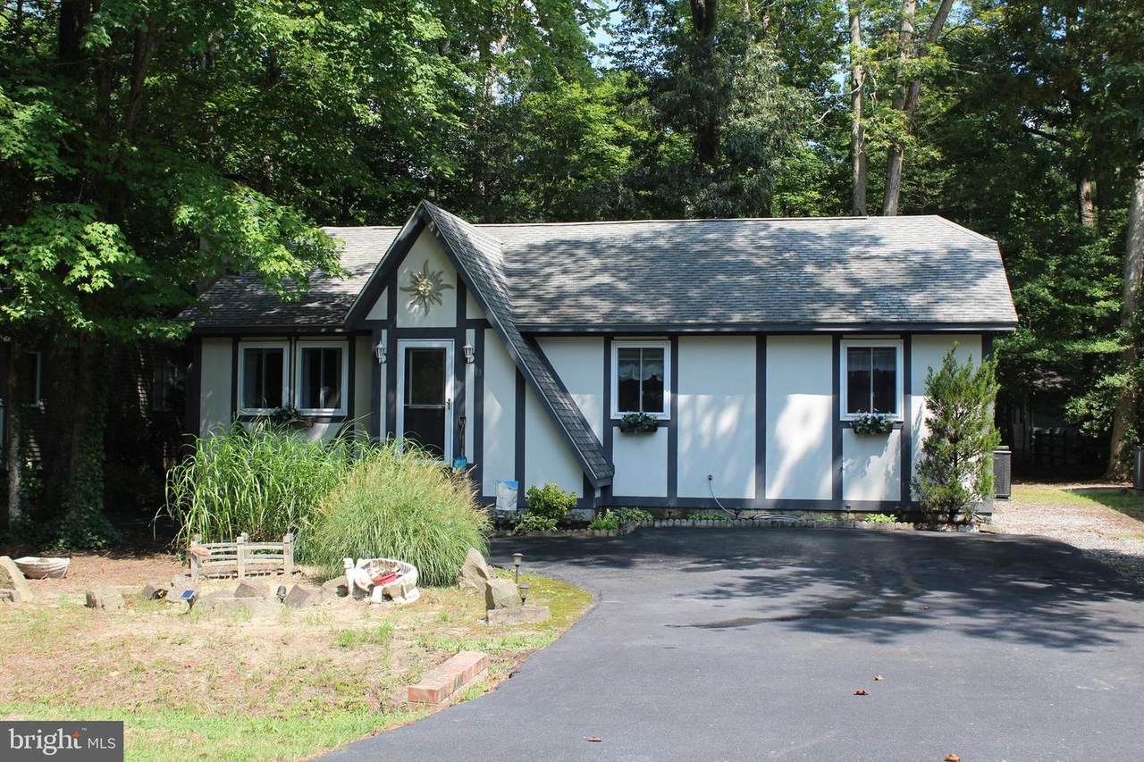13 Concord Lane - Photo 1