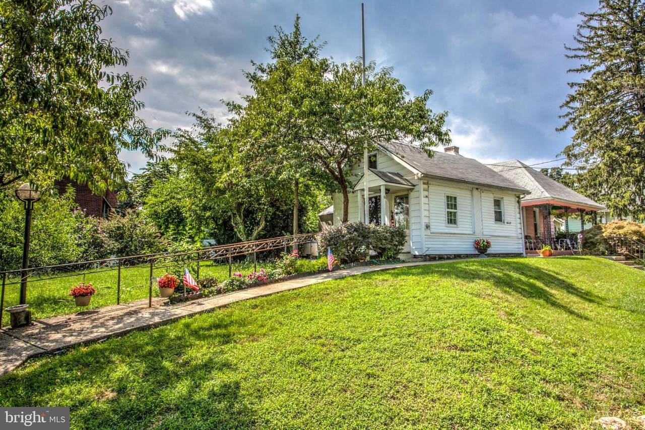611 Pleasure - Photo 1