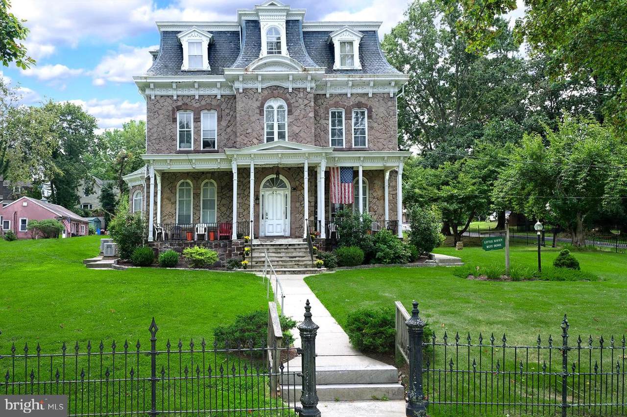 47 Lincoln Avenue - Photo 1