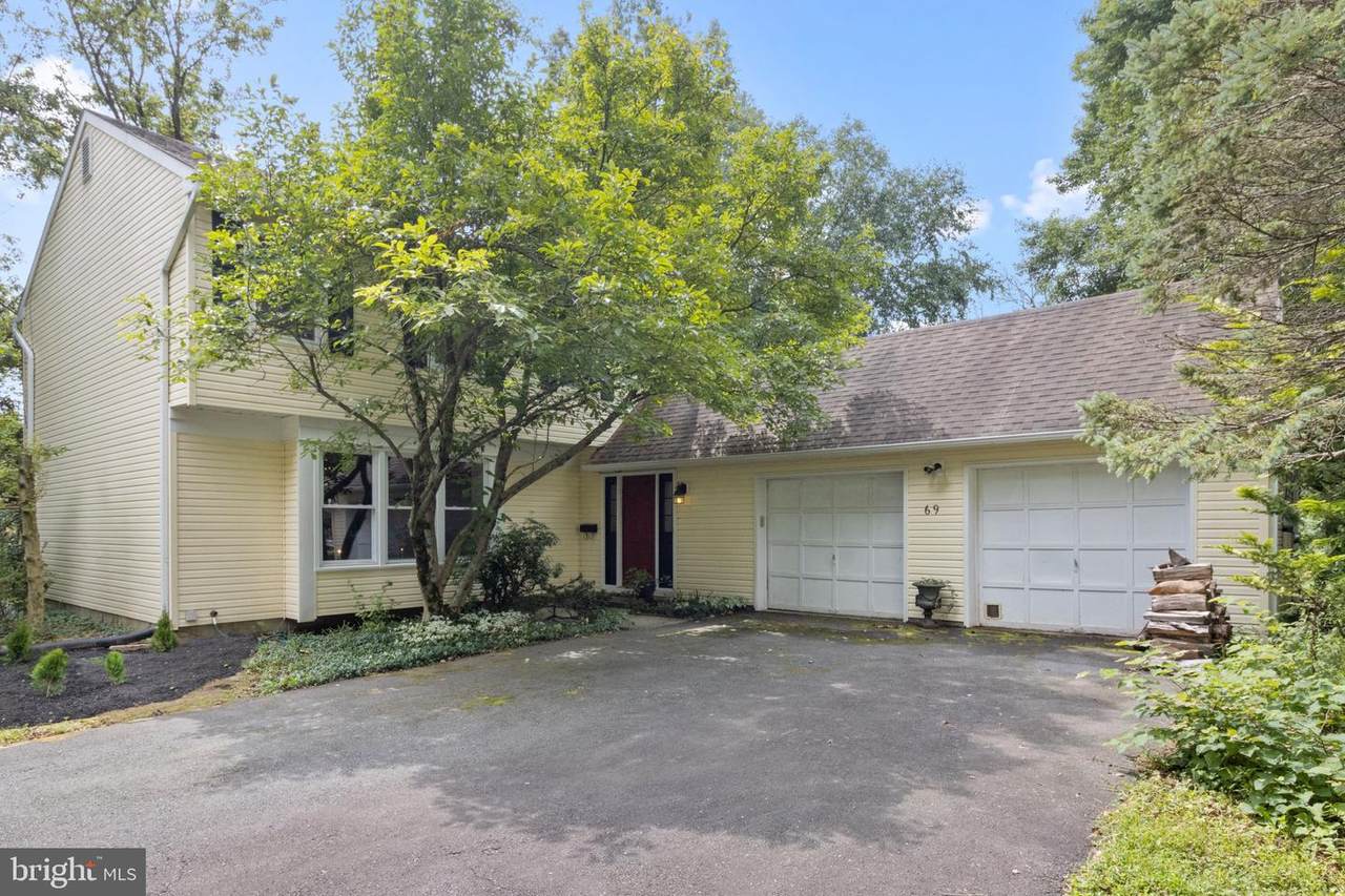 69 Titus Avenue - Photo 1