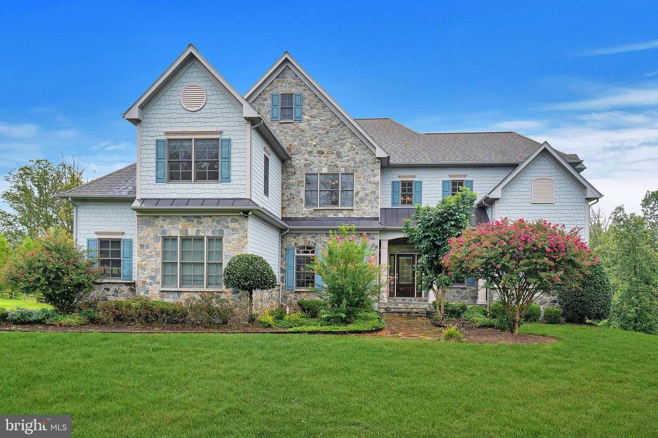 10625 Willowbrook Drive - Photo 1