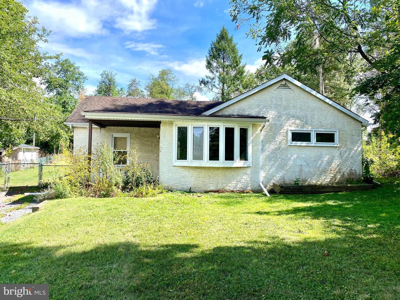 1048 Township Line Road - Photo 1