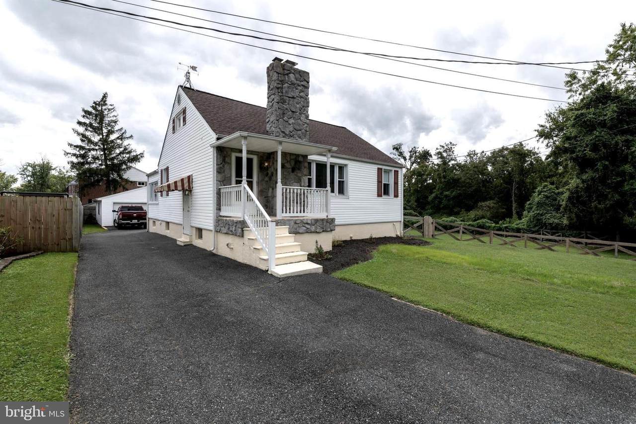 2205 Wilker Avenue - Photo 1