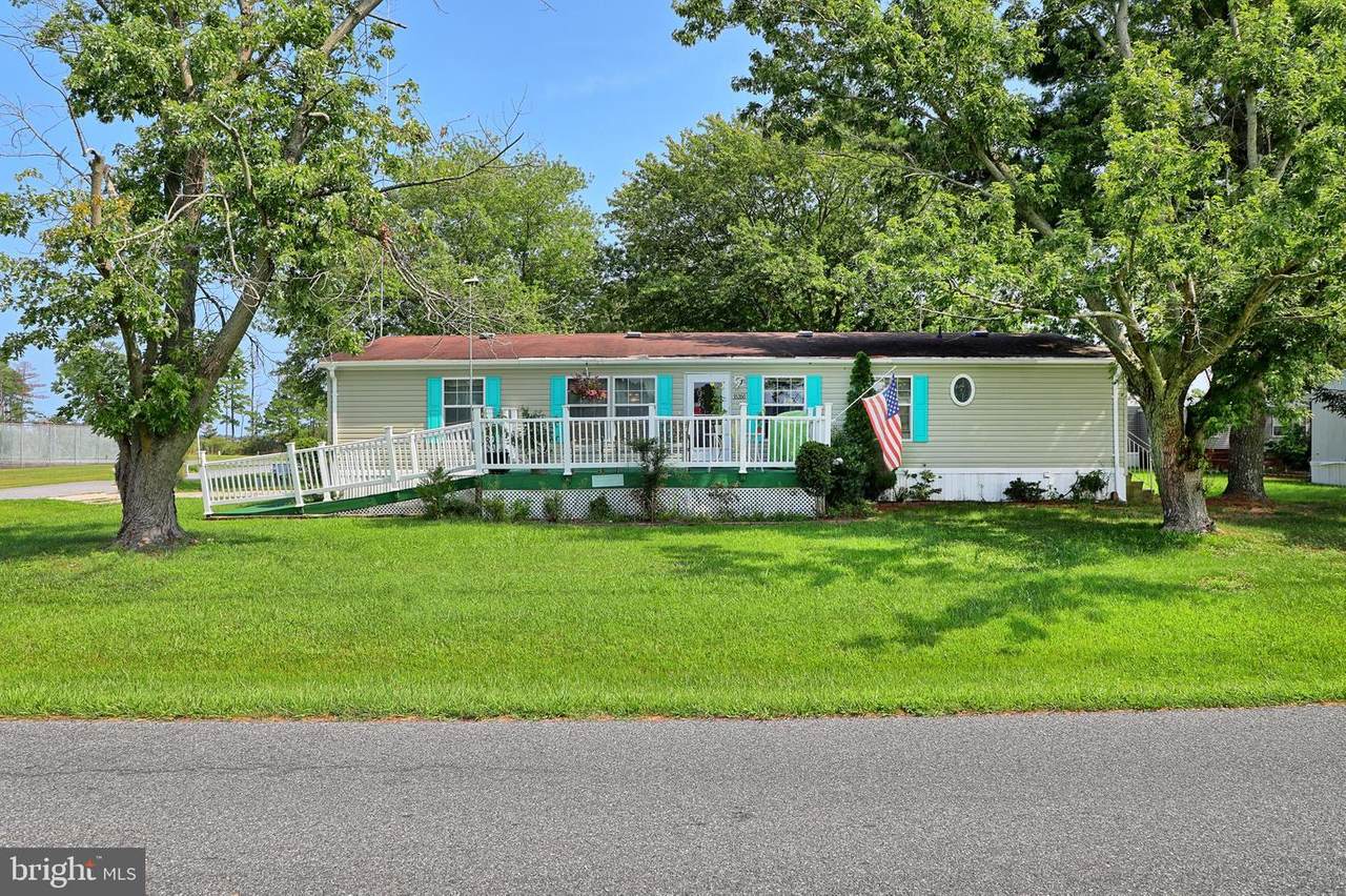 35266 8TH Street - Photo 1