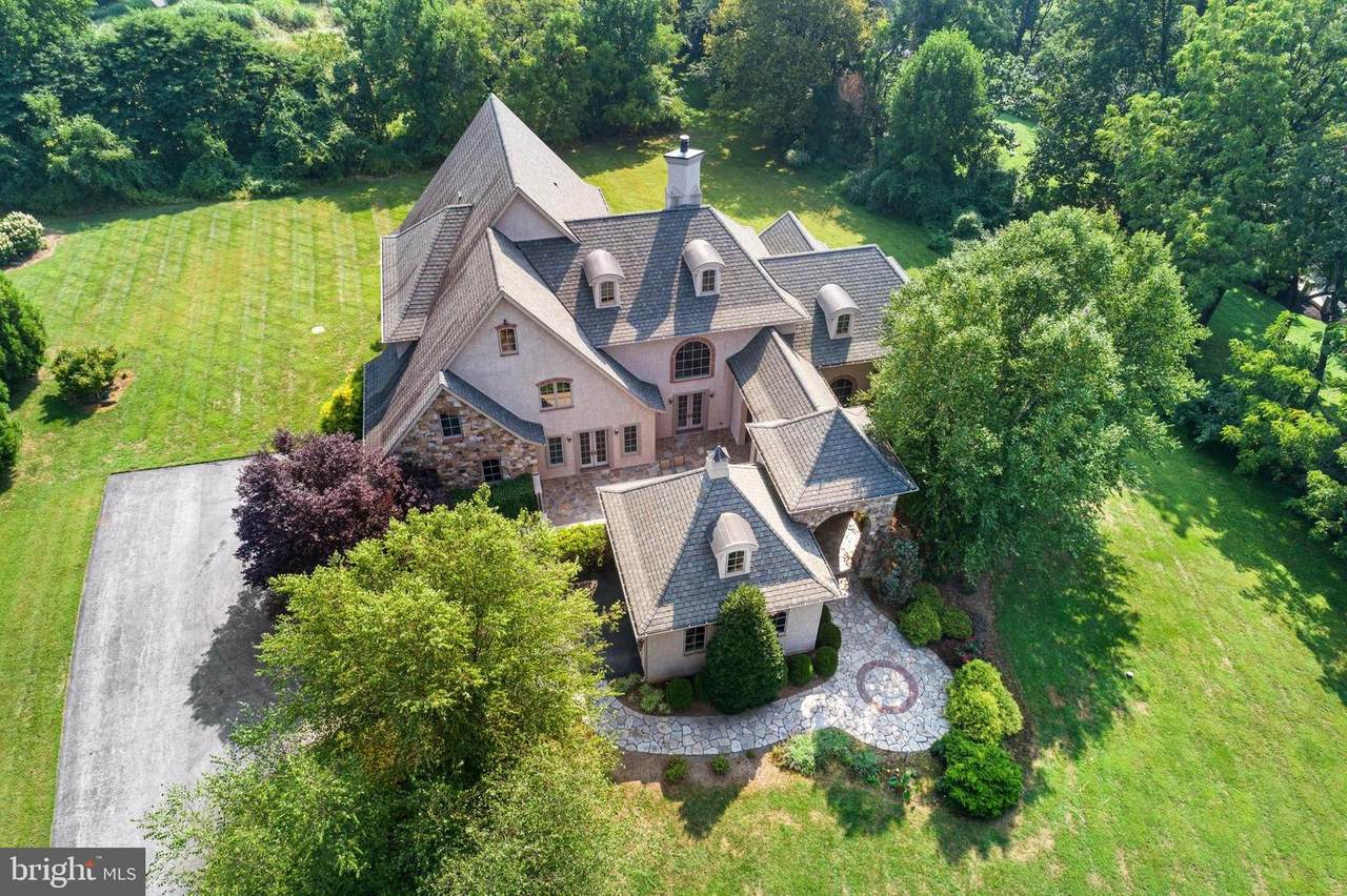 102 Avery Road - Photo 1