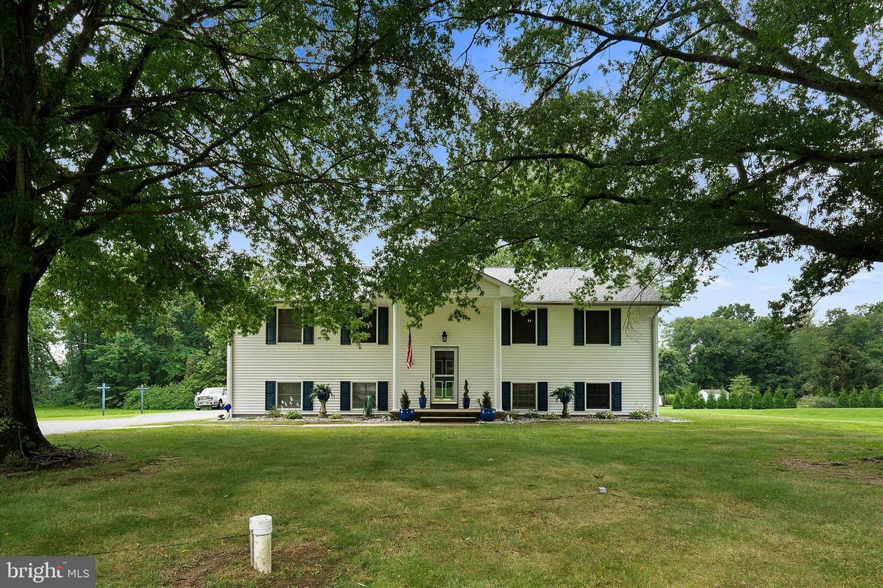 334 Sharon Road - Photo 1