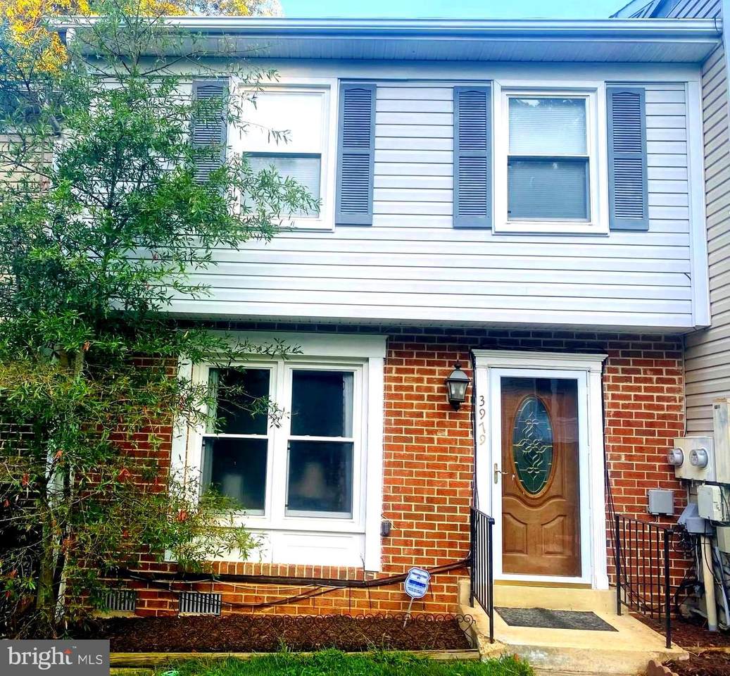 3979 Wintergreen Place - Photo 1