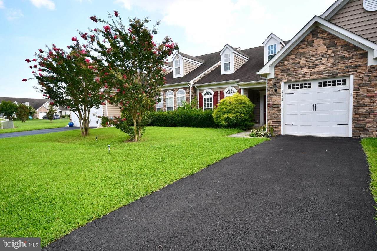 37987 Bayview Cir E - Photo 1