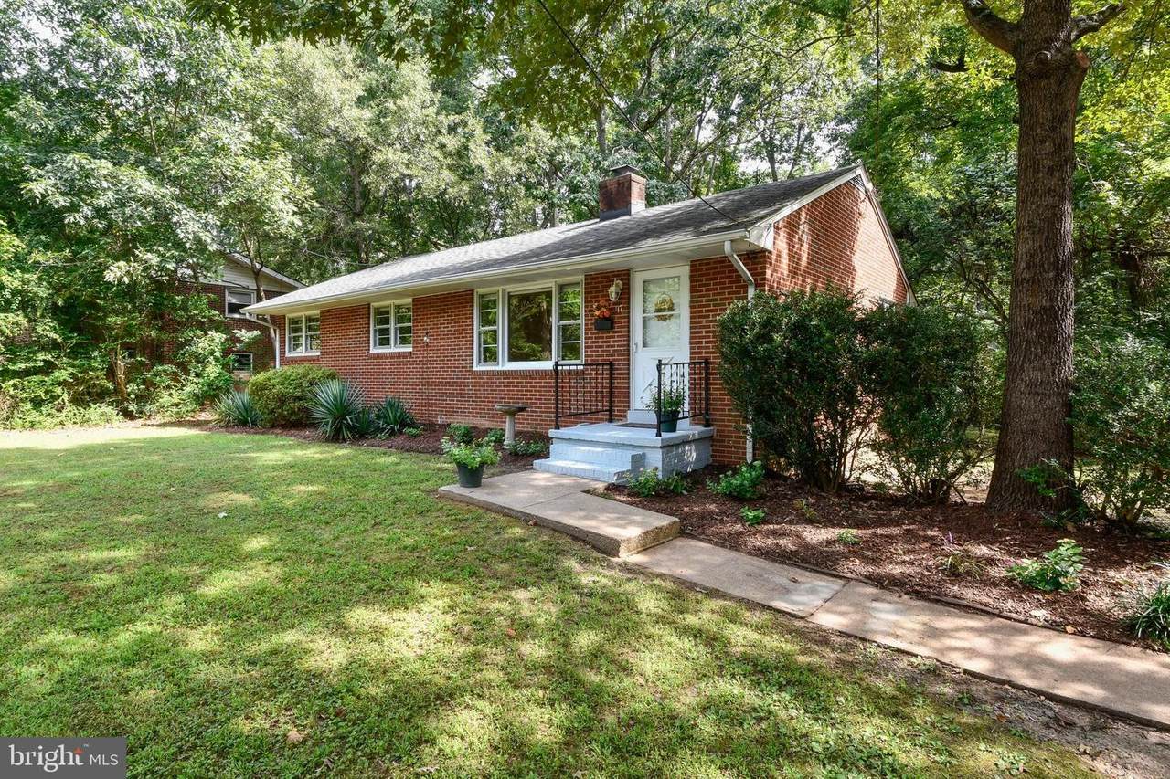 17 Winston Place - Photo 1