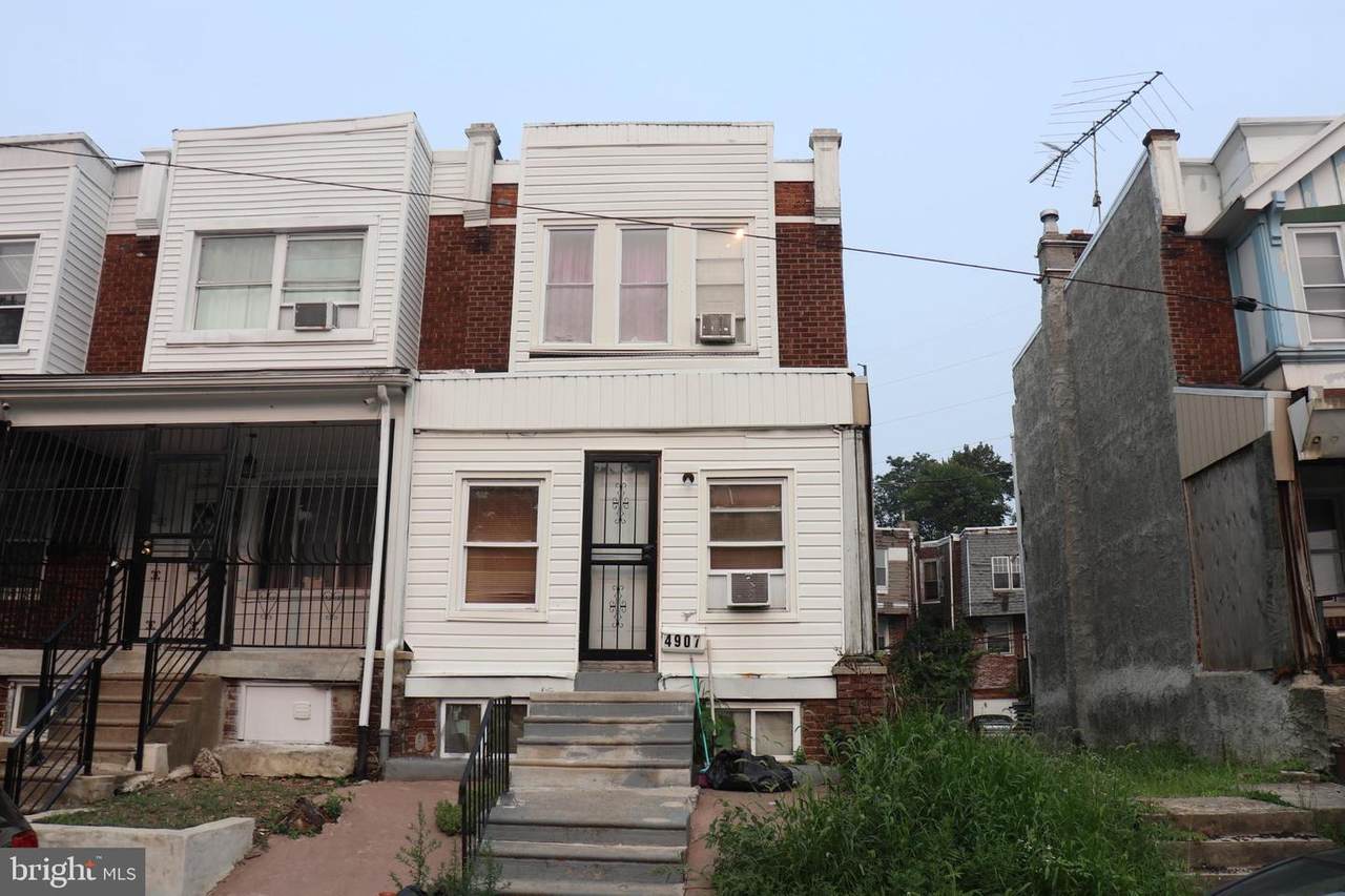 4907 17TH Street - Photo 1