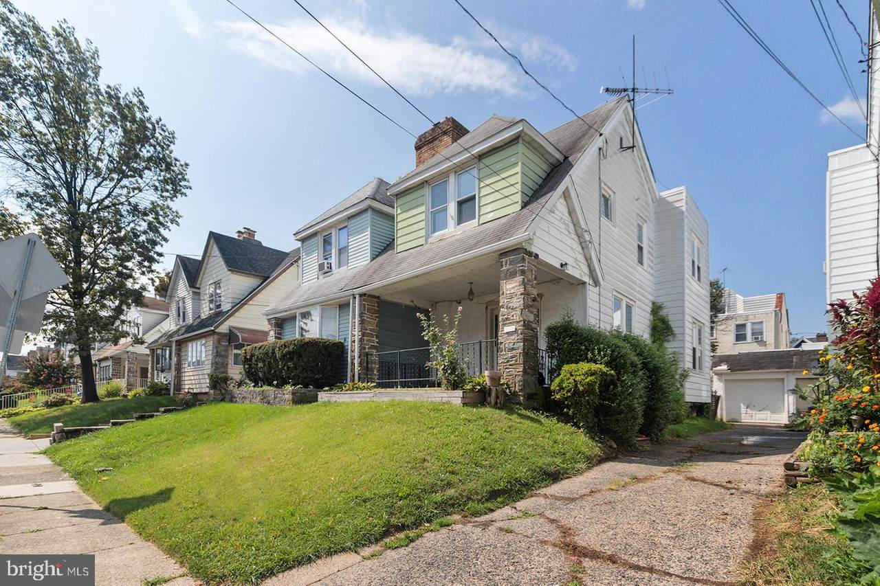 530 Elm Avenue - Photo 1
