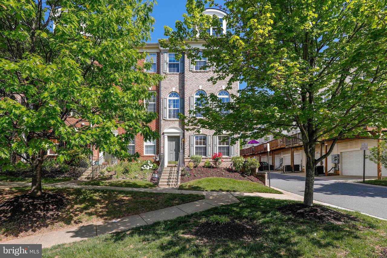 11833 Regents Park Drive - Photo 1