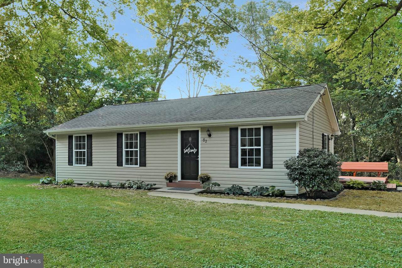 82 Killdeer Avenue - Photo 1