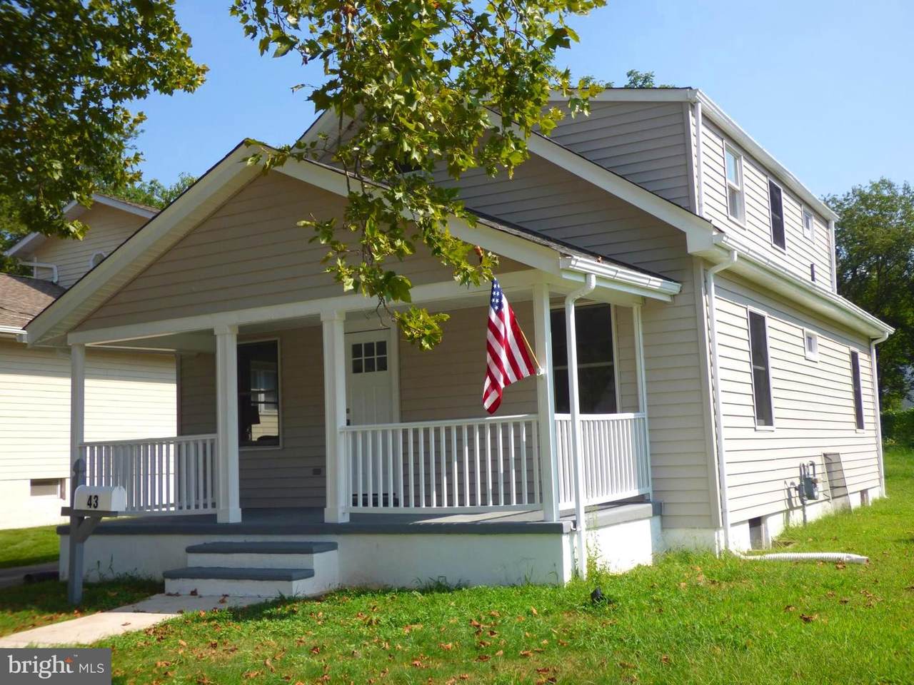43 Sherwood Avenue - Photo 1
